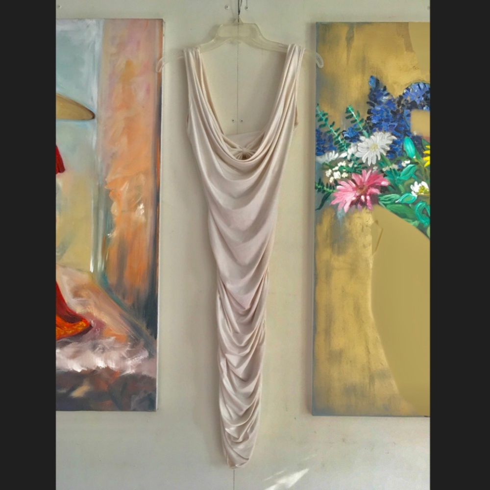 White body contour dress with inbuilt bralette, size 2 elastic lycra dresse